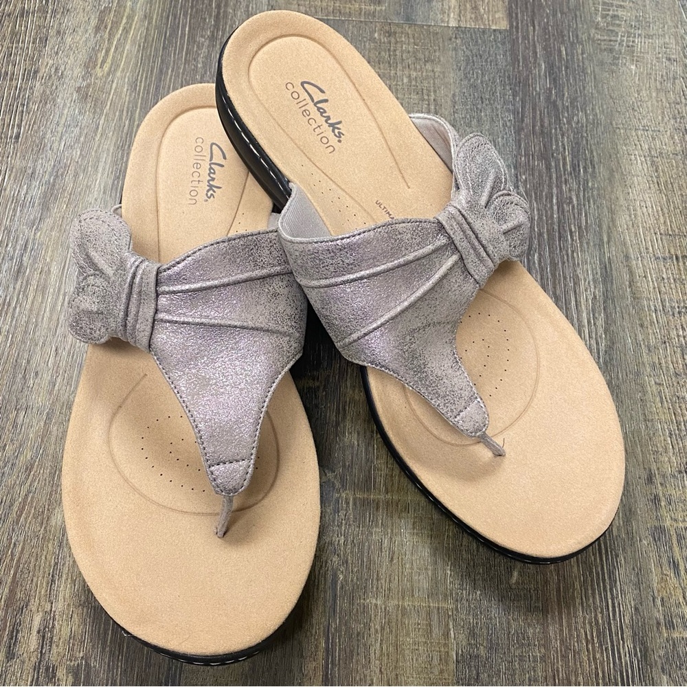 Clarks Collection Ultimate Comfort LaurieAnn Rae Taupe‎ Women's Sandals 1” Heel